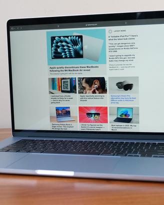 Macbook air 15" M4 ram 16GB disco 512GB