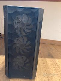 PC in perfette condizioni per gaming e lavoro