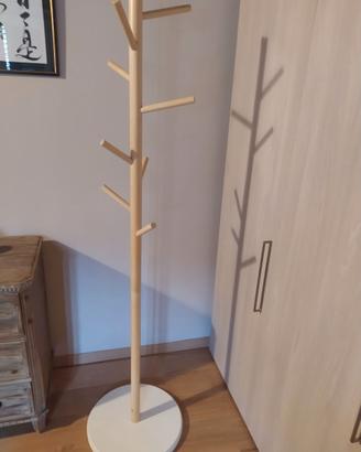 Appendiabiti in legno