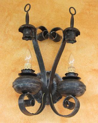 Lampada in ferro battuto