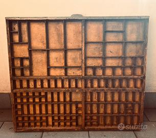 Cassetto da tipografo d'epoca in legno