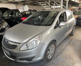 Opel Corsa 1.2 5 porte Cosmo imp.gas km 125.000