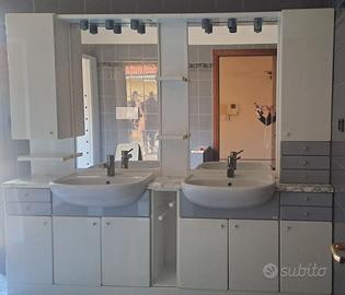 Mobile bagno con doppio lavabo