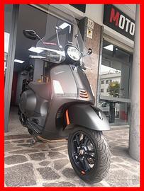 PIAGGIO VESPA 300 GTS km4700 RATE+PERMUTE+GARANZIA