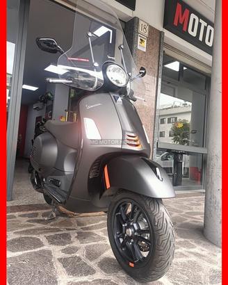 PIAGGIO VESPA 300 GTS km4700 RATE+PERMUTE+GARANZIA