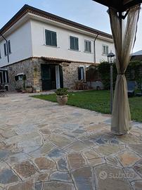 Appartamento indipendente in Villa a Castellabate