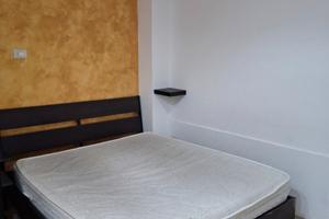 Salerno via a. bolino.monolocale arredato