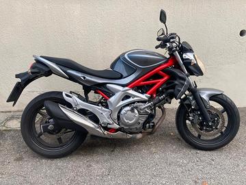 Suzuki gladius 650