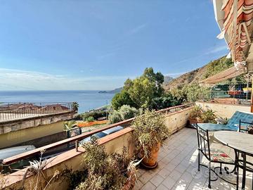 Appartamento di 48 m² con 2 locali e box auto a Le