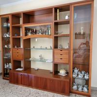 Parete attrezzata in ciliegio