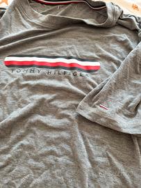 T shirt Tommy Hilfiger nuova