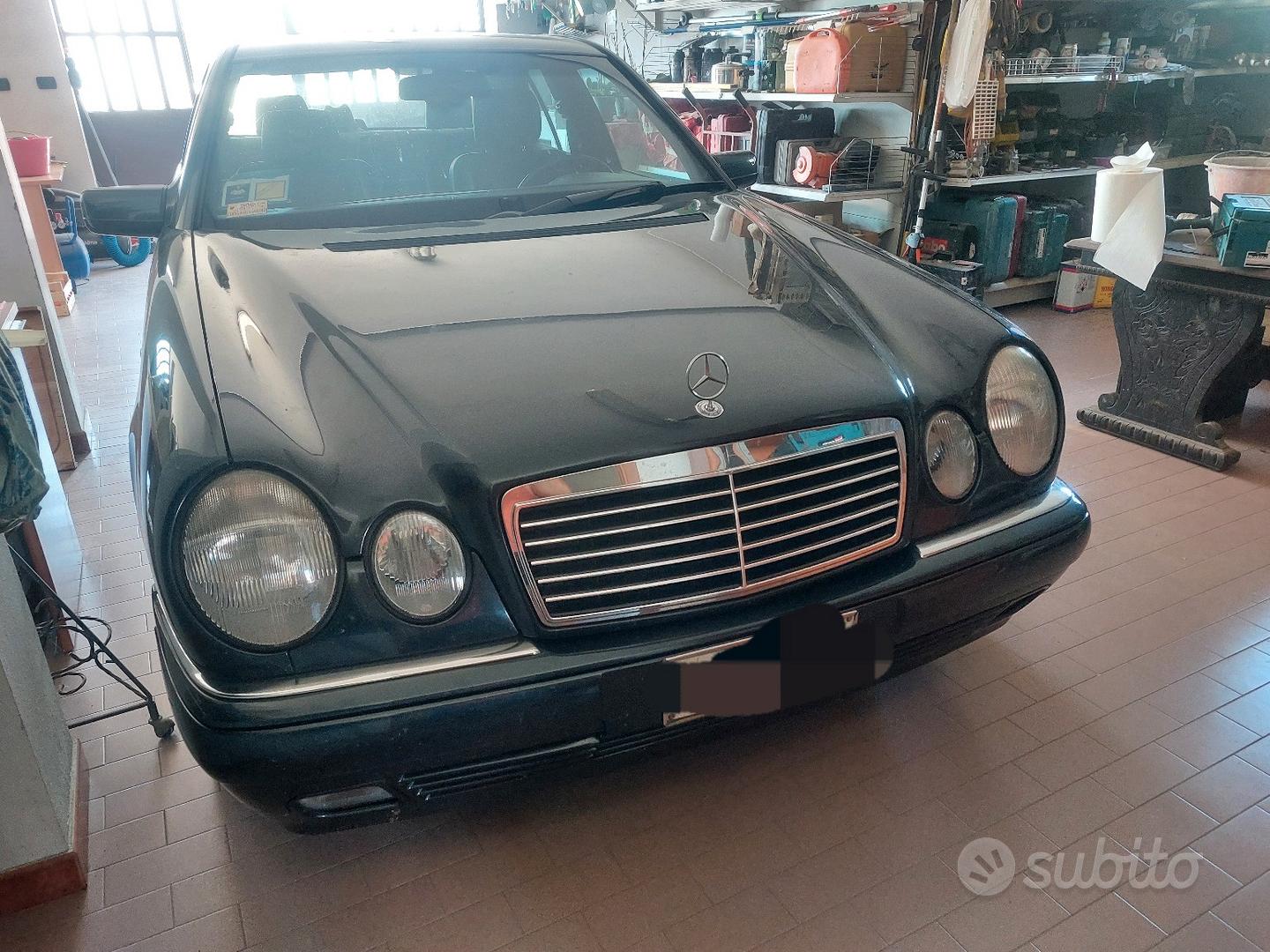 Mercedes Classe E (W/S210)