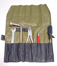 Alfa Romeo trousse kit set attrezzi chiavi gt gtv