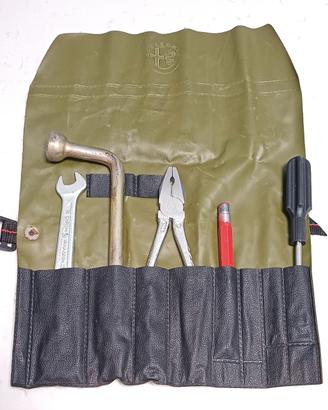 Alfa Romeo trousse kit set attrezzi chiavi gt gtv