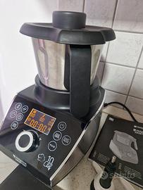 robot  da cucina Ariston Chef 10