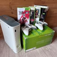 Xbox 360 con 2 controller e giochi