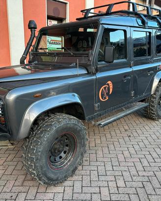 Defender 2.5td 110 ASI 9 posti gancio traino
