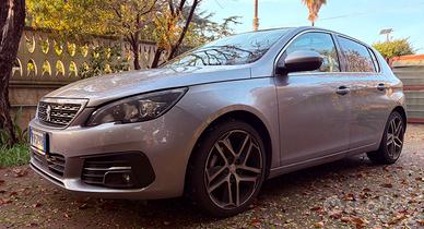 Peugeot 308 Allure 1.5 BlueHDi 130 CV