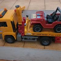 Carroattrezzi con auto bruder