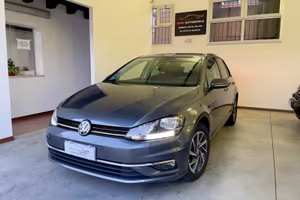 Volkswagen Golf 1.0 SOUND 110 CV