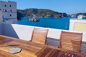 Pasqua sull' isola di Ponza casa con terrazzo