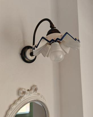 Applique vintage in vetro e ferro battuto