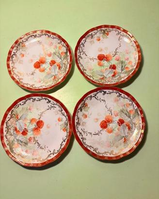 4 piatti Cinesi in porcellana decorata del 1920