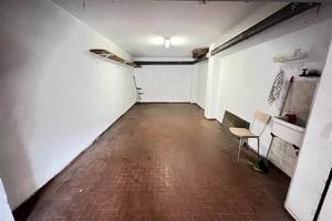 Box / Garage di 11 m² a Genova