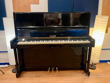 PIanoforte acustico verticale Petrof M1