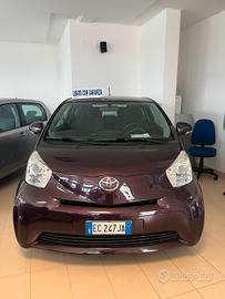 Toyota iQ 1.0