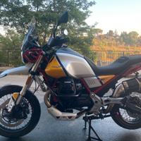 Moto Guzzi V85TT