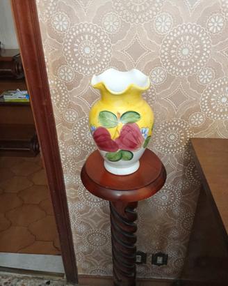 vaso decorato a mano 