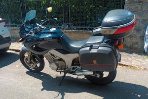 Yamaha TDM 850 anno 2000