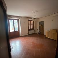 3 locali a saluzzo via martiri