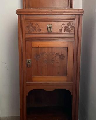 Coppia di comodini Stile Liberty / Art nouveau