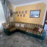 Divano ad angolo 5 posti capienti smontabile