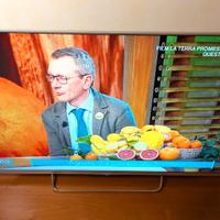 Televisore Sony Bravia KDL-50W815B da 50 pollici