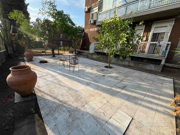 Trivani con giardino