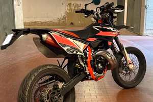 Beta Motard Track rr50