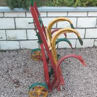 aratro vintage trainato da buoi o cavalli