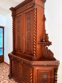 Credenza stile neorinascimentale