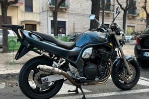 Suzuki bandit 1200