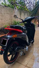 Scooter Libery 50