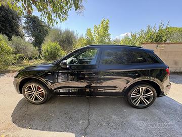 Audi Q5 quattro - Sline