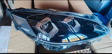 faro destro ford kuga mk3 2022 