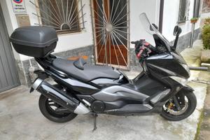 YAMAHA T MAX 500