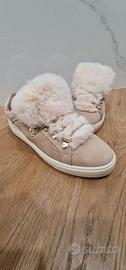 Scarpe sneakers con peluche