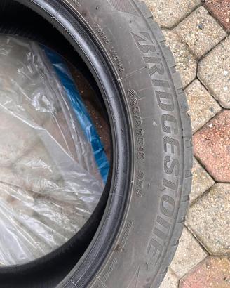 Gomme da neve montate su Lexus UX