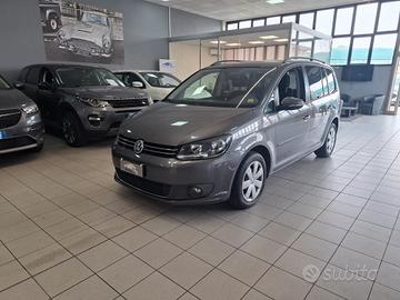 Volkswagen Touran 1.6 7 posti Diesel Automatica