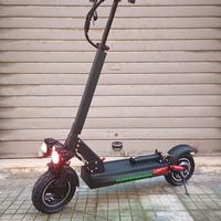 Monopattino elettrico 800W 48V 15Ah con vivavoce
